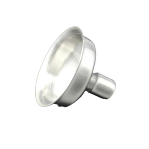 Entonnoirs miniatures en acier inoxydable pour accessoires de cuisine et de bar, idéaux pour le remplissage de flacons de vin - Product Image 6
