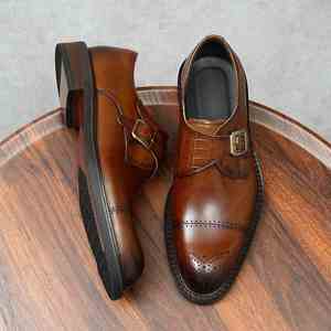 Chaussures Derby anglaises rehaussantes en cuir véritable verni brillant, motif gravé, robustes, légères, imperméables pour l'automne - Product Image 3