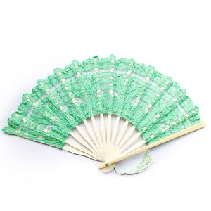 Abanico de Mano Plegable de Bambú con Encaje Personalizado al por Mayor para Bodas 2023 - Product Image 3