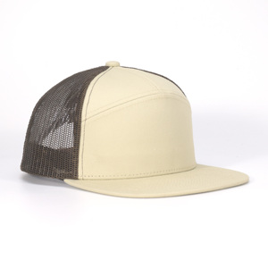 Pour la casquette de camionneur Alpha Black pour hommes <span class=keywords><strong>Yupoong</strong></span> Taille unique avec broderie en tissu apposée - Product Image 1