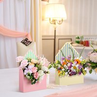 Vente en gros de boîtes de roses à fleurs en carton avec logo personnalisé pour la Saint-Valentin