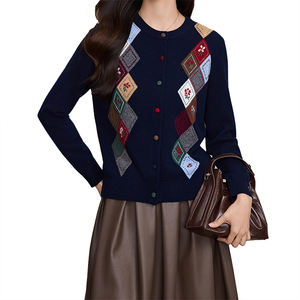 เสื้อคาร์ดิแกนถักไหมพรม 100% ลายแจ็คการ์ด คอกลม สินค้าใหม่ ลายบล็อกสี ลายสก็อต อาร์ไกล์ เสื้อโค้ทไหมพรม เสื้อสเวตเตอร์ผู้หญิง - Product Image 6