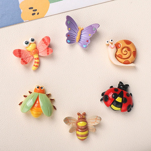 จี้ห้อยกุญแจรูปแมลงปอทำจากเรซินสำหรับตกแต่งแบบทำมือ - Product Image 2