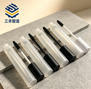 Tube d'emballage vide en LDPE dépoli pour huiles essentielles 10 ml avec bouchon à vis et applicateur à brosse - Product Image 6