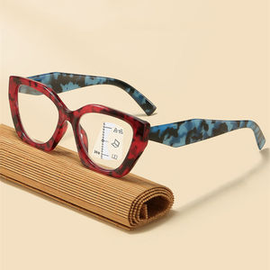 新流行レディースプログレッシブ多焦点リーディングメガネブラックピンクフローラルチャンキー猫目春ヒンジレンズ強度 + 2.50 + 1.50 - Product Image 1