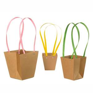 Hình thang giấy Shopper 250gr không thấm nước 17cm + 12cm x 20cm - Product Image 1