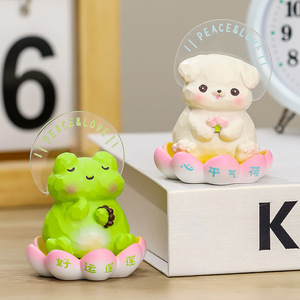 Figurine de grenouille et de chien en résine porte-bonheur, décoration de bureau, cadeau Feng Shui éclairé pour filles, cadeau d'anniversaire, fournitures de bureau - Product Image 1
