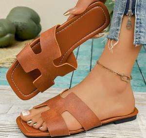 French style outdoor cool <b>slippers</b> for women in the summer of 2025, new one-piece <b>slippers</b> - Product Image 6