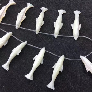 Vỏ Sò Biển Tự Nhiên Màu Vàng Trắng Đá Quý Tùy Chỉnh Vỏ Cá Ngọc Trai Chạm Khắc Mịn - Product Image 4