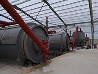 Machine de Pyrolyse LanNing pour Recyclage de Pneus Usagés, Convertissant les Pneus Usés en Huile Combustible