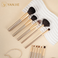 Ensemble de pinceaux de maquillage professionnels en poils doux pour débutants - Pinceaux pour poudre, blush, fard à paupières, détails - Logo personnalisé en gros