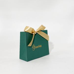 Bolsas de Regalo de Papel al por Mayor de Tamaño Personalizado de China, Bolsas de Regalo para Joyería con Asas - Product Image 4