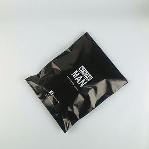 Bolsa de Envío de Polietileno LDPE Negra, Impermeable, para Correo, Mensajería y Negocios - Product Image 1