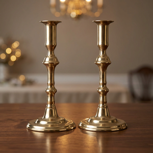 เชิงเทียนทองเหลืองทำมือ งานฝีมือประณีต รุ่น DMB-123 - Product Image 1