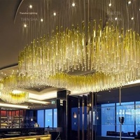 Lustre en cristal LED doré pour hall d'hôtel, bureau de vente, salle d'exposition, restaurant, salle de banquet - Projet d'éclairage de style moderne