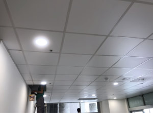 Film de plafond en PVC coloré pour la vente en gros aux fournisseurs, usage hôtelier, design décoratif moderne, surface gaufrée, non auto-adhésif - Product Image 4