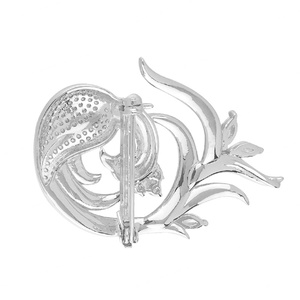 เข็มกลัดหรูหราประดับเพชรซิร์คอน ดีไซน์เกาหลี รูปหงส์ ผลิตจากทองแดงฝังเพชรซิร์คอน คุณภาพสูง ขายส่งจากโรงงาน เหมาะสำหรับทั้งชายและหญิง แฟชั่นเข็มกลัดติดเสื้อ - Product Image 5