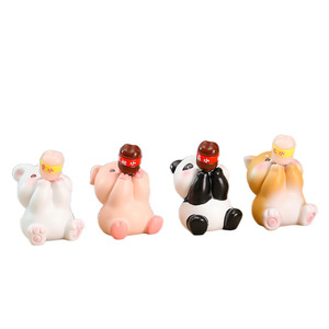 Figuras de animales de resina, mini decoraciones de escritorio, adornos creativos y bonitos, regalo de graduación para mujeres - Product Image 5