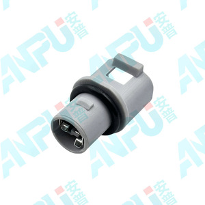 Dongfeng Dolica D8 Truck Roof <b>Light</b> Socket T10 RZ 01 A0064 Side Marker Clearance <b>Light</b> <b>Plug</b> For Replace Repair - Product Image 3