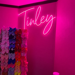 Letrero de Neón Personalizado Figura 24, Letreros Azules, Decoración Estética para Salón de Belleza, Letrero de Neón para Fiesta de Cumpleaños, Despedida de Soltera - Product Image 5