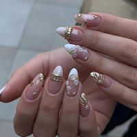 Nouvelles Faux Ongles à Presser pour Filles, 24 Pièces/Boîte, Courts Amande, Motifs Coquillages 3D, Pointes d'Ongles Artificielles en ABS pour Manucure – Vente Chaude