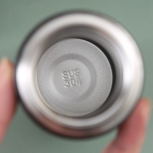 Set Regalo <span class=keywords><strong>Thermos</strong></span> Portatile in Acciaio Inox con 3 Tazze, Bottiglia Termica da 500ml per Ufficio - Product Image 5