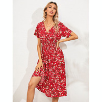 Robe de plage florale en gros, robe à manches courtes, fabricant de robes à col en V, robe courte, directement de l'usine