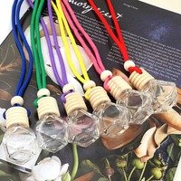 Flacon de parfum en verre transparent vide de 5 ml/8 ml/10 ml pour diffuseur d'air frais de voiture avec impression d'écran et couvercle en bois