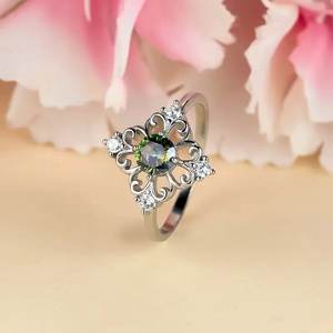 Anello di Diamanti Q594 per Donna, Taglio Brillante Rotondo, Diamante Naturale di Colore D con Pietre Laterali, Oro Bianco 14K - Product Image 3