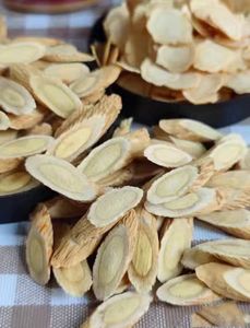 Compléments alimentaires à base d'herbes chinoises Racine de Huangqi Astragale Gummifer Astragale Polysaccharine - Product Image 2