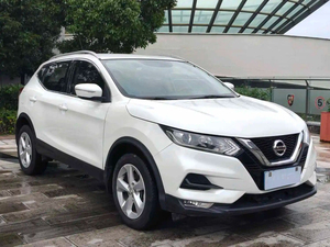 Auto Usata 2019 <span class=keywords><strong>Nissan</strong></span> <span class=keywords><strong>Qashqai</strong></span> 2.0L XV CVT Smart Edition SUV Usato Guida a Sinistra Benzina 154cv 6.0L/100km Ottime Condizioni - Product Image 4