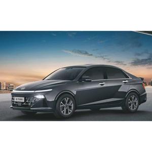 HYUNDAI  "VERNA SEDAN " À VENDRE À DES PRIX ABORDABLES Voiture en excellent état avec une consommation de carburant et des performances exceptionnelles - Product Image 1
