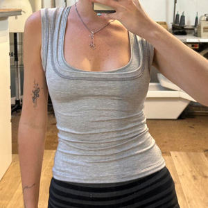 Top Corto Reversible de Dos Capas para Mujer, Estilo Minimalista Americano, con Costuras en Contraste, Corte Ajustado y Sexy - Product Image 3