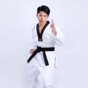 Uniforme de maître Taekwondo, uniforme noir/blanc pour les Arts martiaux - Product Image 5