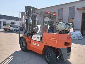 Montacargas HUAYA de GLP Confiable, 3 Toneladas, 5 Toneladas, Motor Japonés, Altura de Elevación de 3m-7m, Combustible Dual, Gas Propano para Levantamiento Pesado - Product Image 4