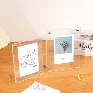 Support d'affichage magnétique transparent en métal sur pied avec cadre en acrylique pour table, idéal pour la maison, le bureau ou comme présentoir de bureau en acrylique - Product Image 5