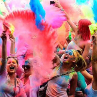 100 g/sac Holi couleur poudre fête nouveauté Festival arc-en-ciel farine de maïs coloré poudre Gags blagues pratiques Gadget drôle