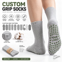 Chaussettes de Pilates personnalisées OEM avec grip, absorbant la transpiration, respirantes, logo brodé, chaussettes de sport de yoga de qualité supérieure, antidérapantes