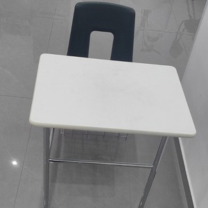 Ensemble bureau et chaise pour étudiant, plateau en MDF blanc, structure en métal, design moderne, mobilier scolaire, 94x60x70mm, durable - Product Image 2