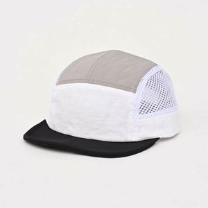 Casquette de sport imperméable de haute qualité, color block, 5 panneaux, double boucle, visière courte, en tissu mesh respirant, légère et douce - Product Image 2