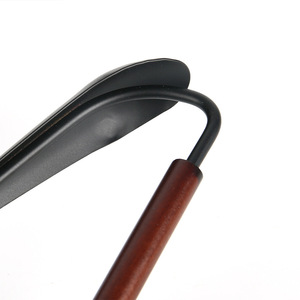Percha de madera de haya, percha de metal de hierro forjado de madera maciza para ropa de adultos, organizador de ropa, tipo gancho, forma rectangular - Product Image 4