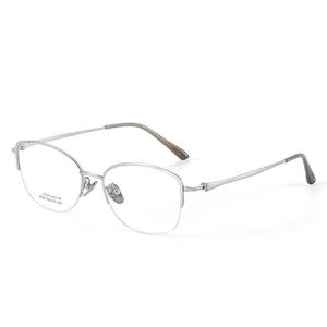 Gafas de titanio Danyang Cat Eye para mujer, montura completa, ligeras, Z009, gafas ópticas de titanio puro - Product Image 4
