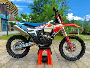 Vélo tout-terrain enduro Hengjian S7-Z300 Zongshen 300CC 2 temps refroidi par eau, vitesse 130 km/h - Nouveauté 2026 - Vente Flash - Product Image 1