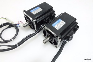 Motor Servo AC SANYO DENKI Usado SANMOTION Q2AA07020DXS2L 200W MOT-I-673=2J21 - Product Image 5
