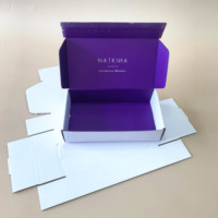 Caja de correo de envío con cremallera corrugada resistente respetuosa con el medio ambiente personalizada caja de papel impresa portátil con tira de rasgado y grabado en relieve
