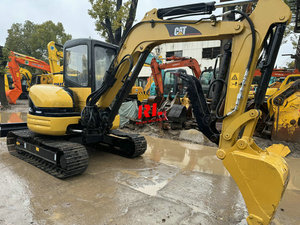 Mini-excavatrice sur chenilles hydraulique Caterpillar CAT304CCR d'occasion en bon état, 4 tonnes, moteur d'origine japonais, modèle 2024, haute performance - Product Image 2