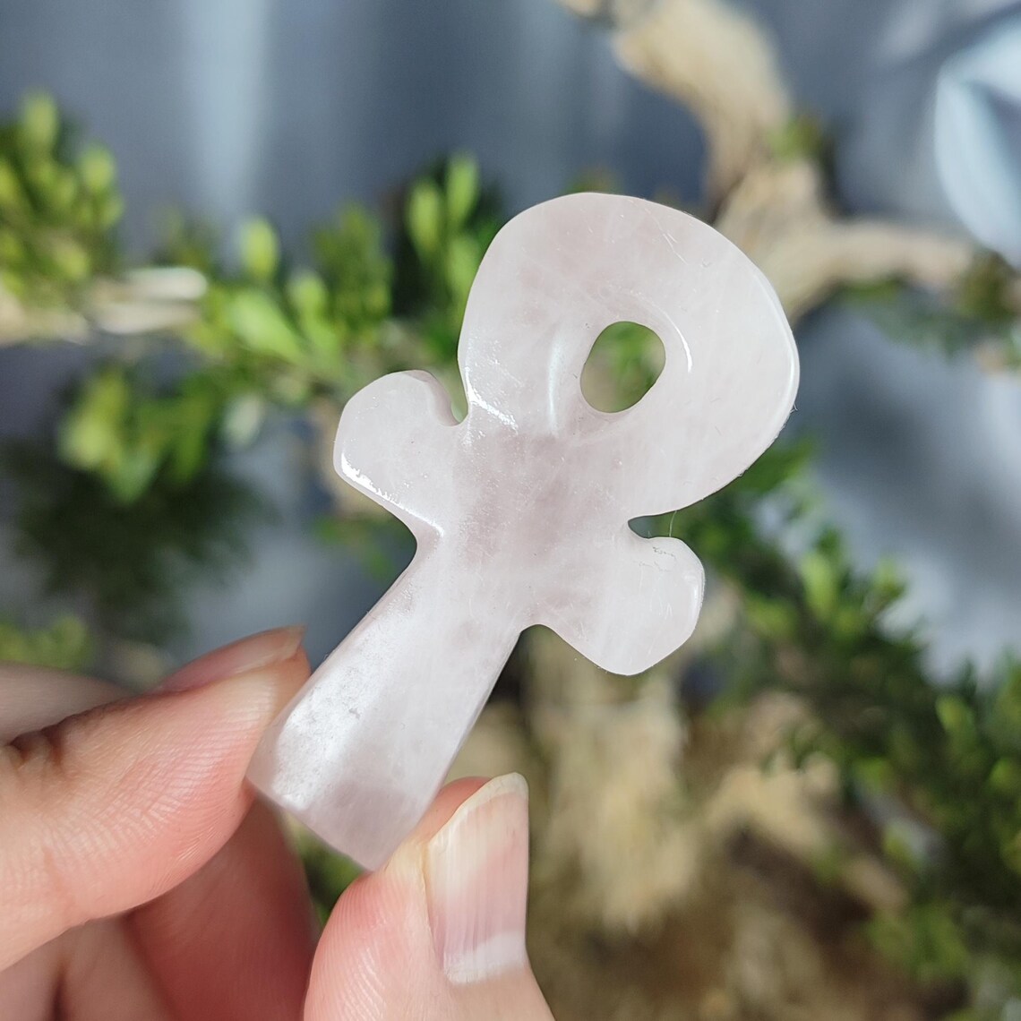 Quartz rose