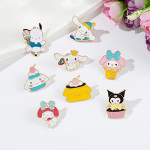 Venta al por mayor alfileres de dibujos animados de metal lindo Hello insignia chica japonesa corazón Kitty broche pin insignia mochila ropa PIN - Product Image 2