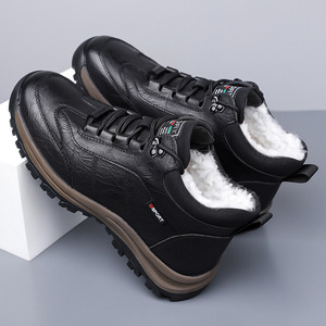 Botas de senderismo de invierno para hombre, zapatos informales para deportes al aire libre con forro polar y suela gruesa, color negro, calzado cálido de invierno con cordones y parte superior alta - Product Image 3