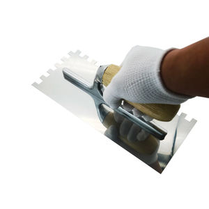 เกรียงฉาบปูนสแตนเลสเกรดอุตสา<span class=keywords><strong>ห</strong></span>กรรม รูปทรงสี่เ<span class=keywords><strong>ห</strong></span>ลี่ยมผืนผ้า ใบมีดยาว 28 ซม. พร้อมด้ามจับตามหลักสรีรศาสตร์ - Product Image 3